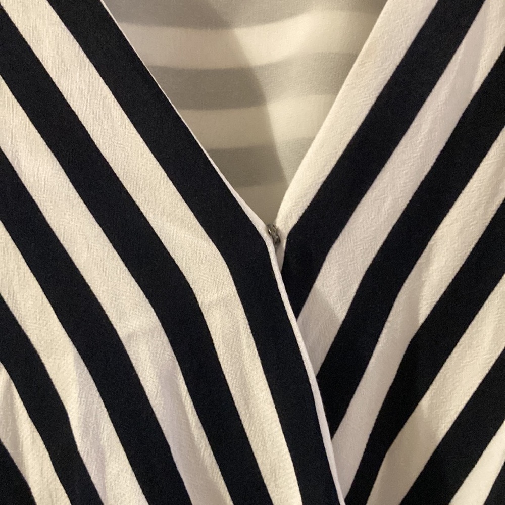 XL Black and White Stripe Loft Wrap Top. Peplum at the bottom. - Picture 2 of 5